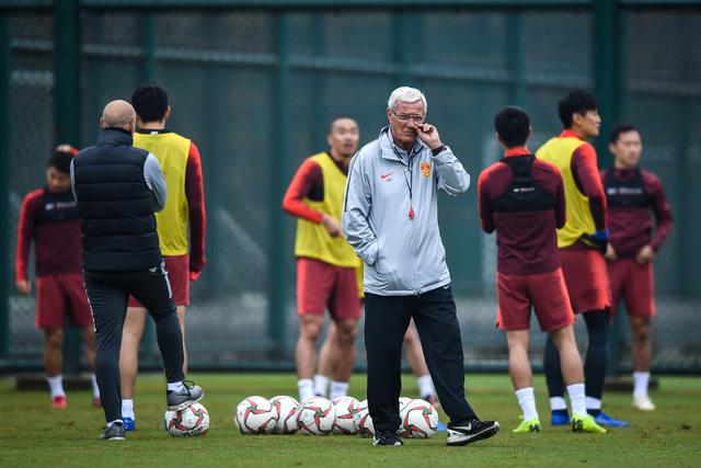 关键先生！李凯尔18分5板4断率领中国男篮险胜